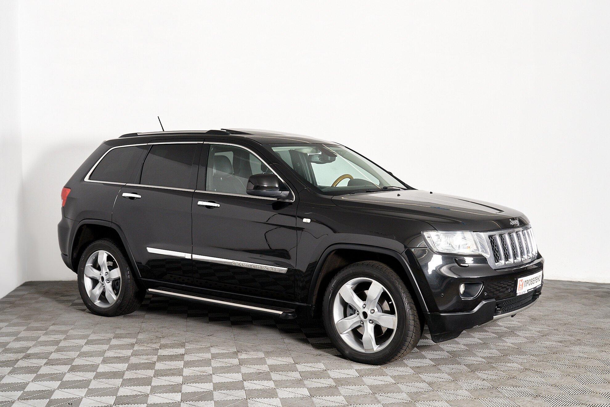 Jeep Grand Cherokee 2010, черный