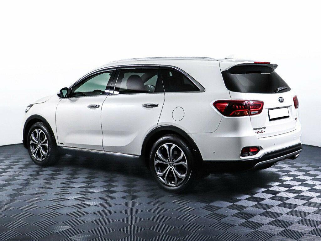 Kia Sorento 2020, белый