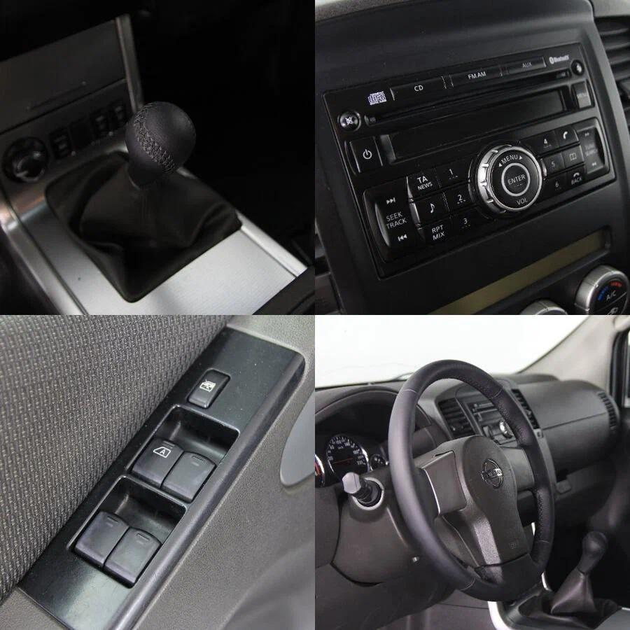 Nissan Pathfinder 2011, белый