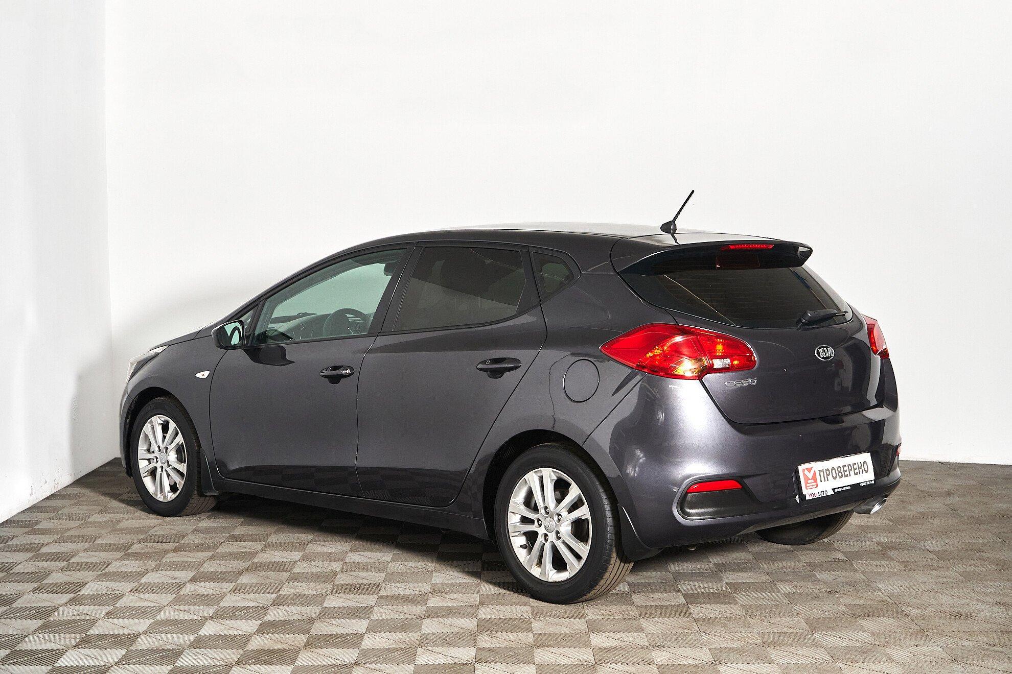 Kia Ceed 2015, серый