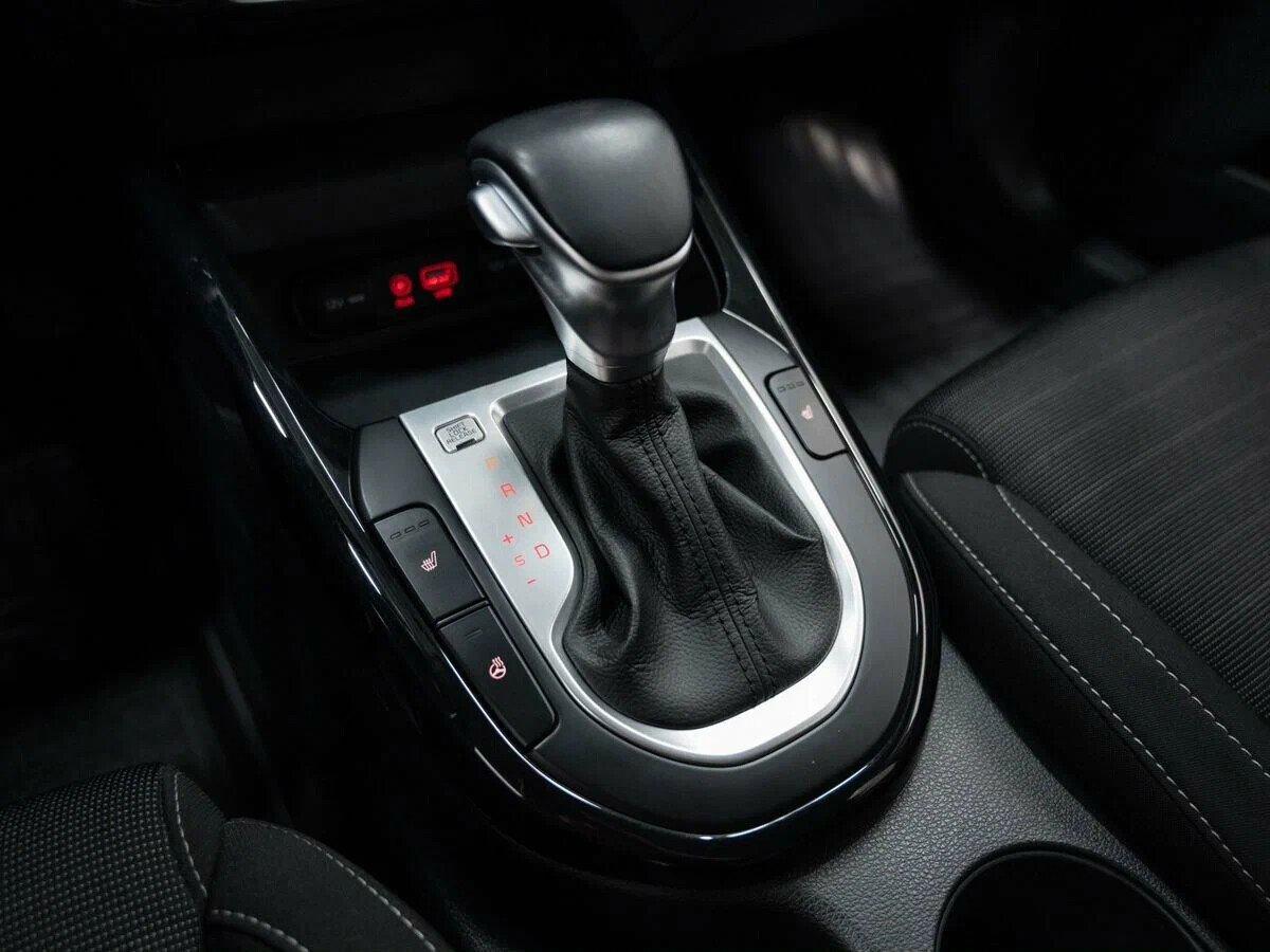 Kia Cerato 2019, белый