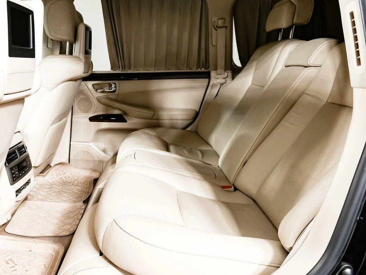 Lexus LX 2013, черный