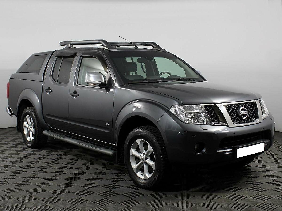 Nissan Navara (Frontier) 2013, серый
