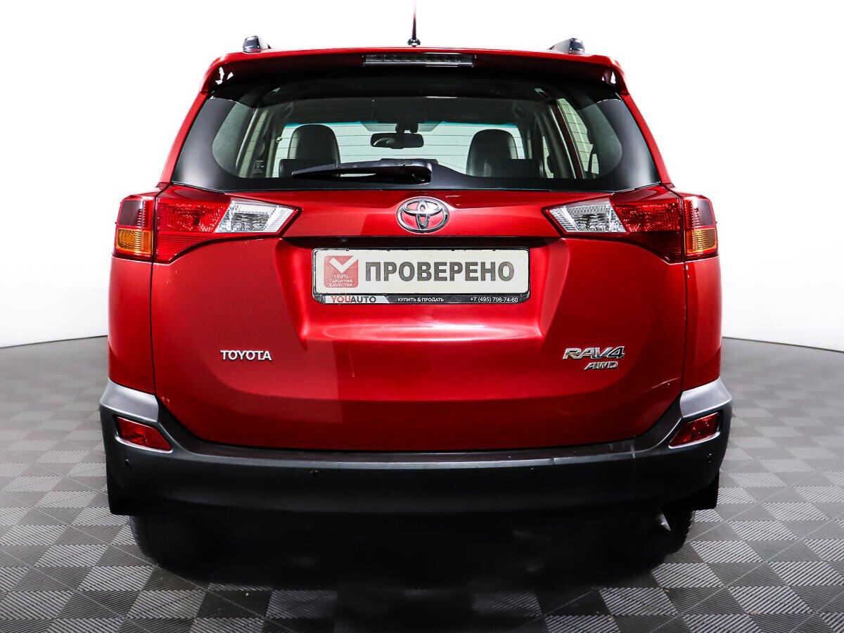Toyota RAV4 2015, красный