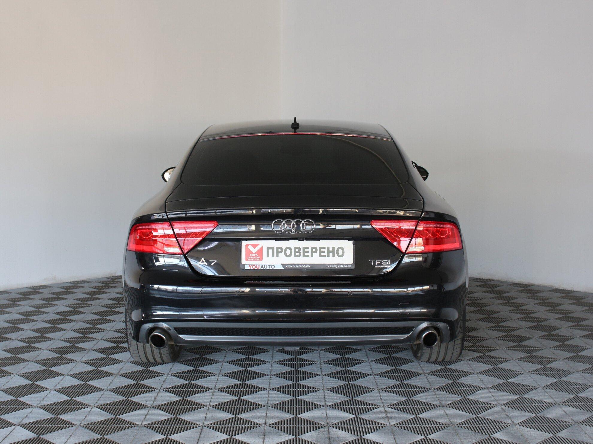 Audi A7 2012, черный