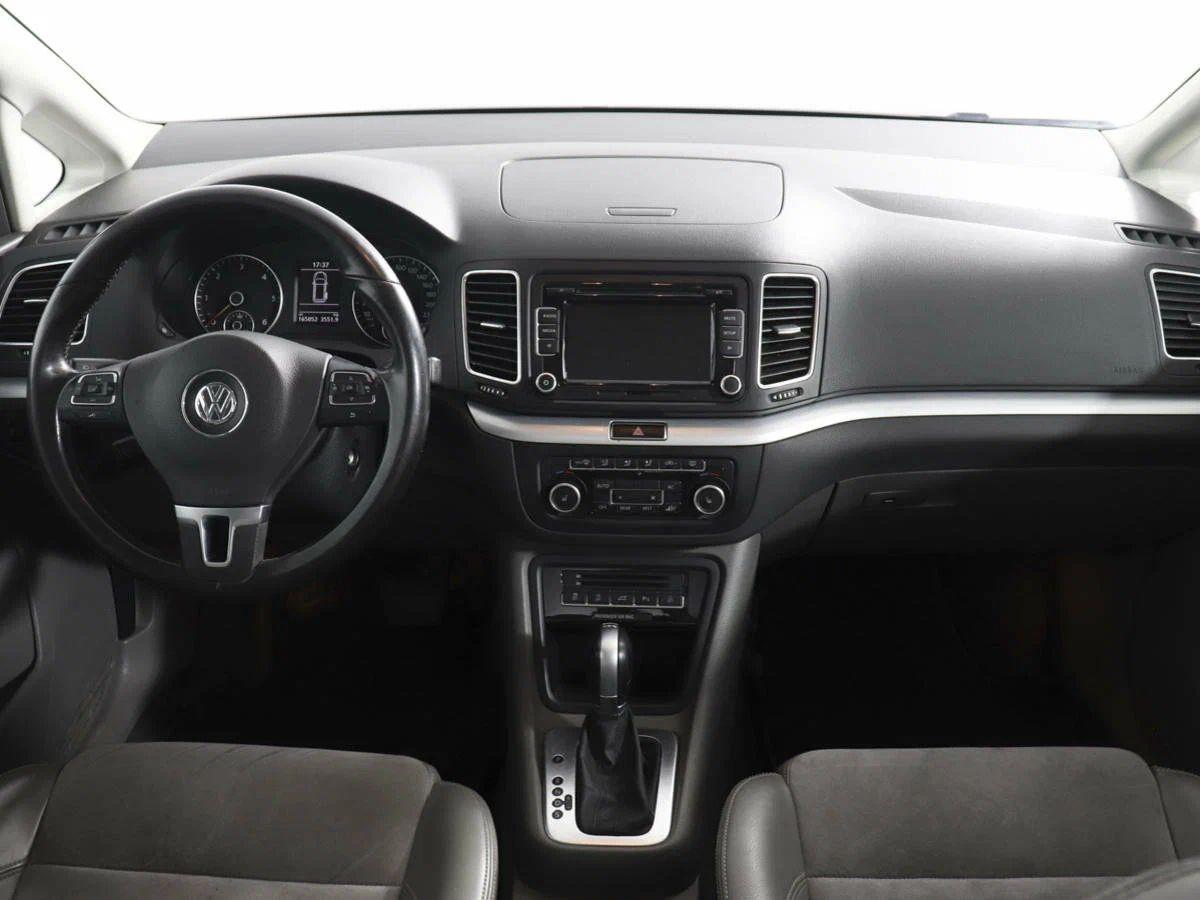 Volkswagen Sharan 2013, синий