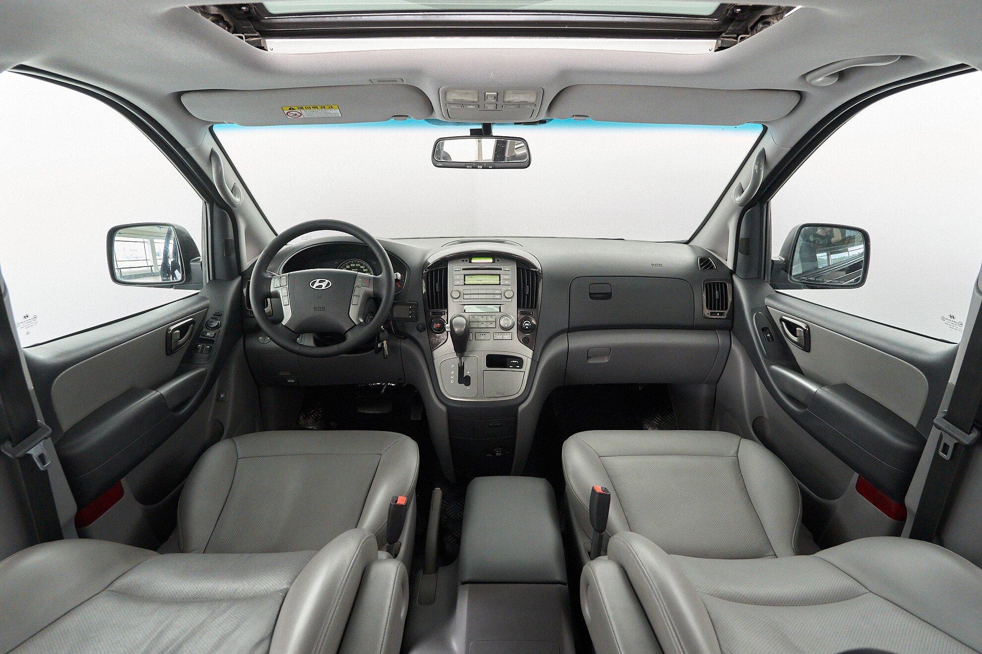 Hyundai Grand Starex 2014, черный