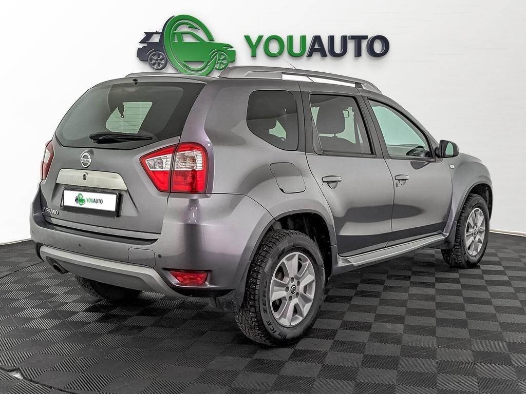 Nissan Terrano 2018, серый