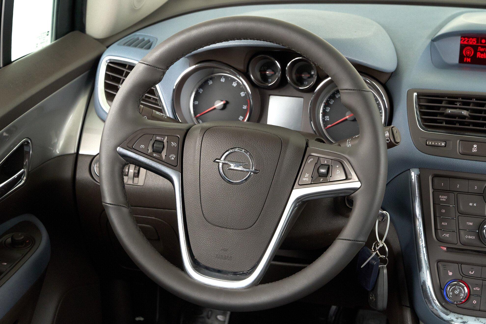 Opel Mokka 2014, коричневый
