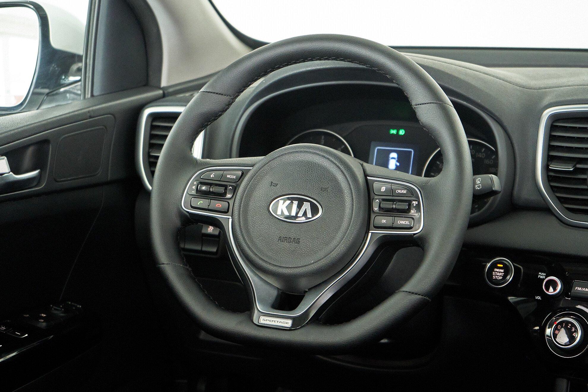 Kia Sportage 2016, белый