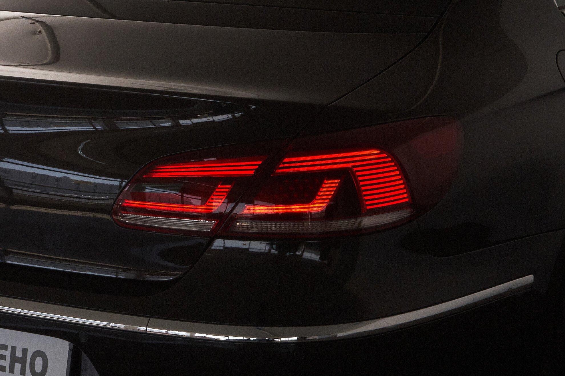 Volkswagen Passat CC 2012, черный