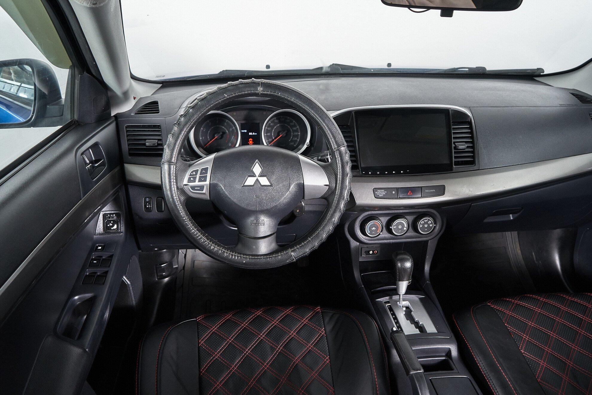 Mitsubishi Lancer 2013, синий