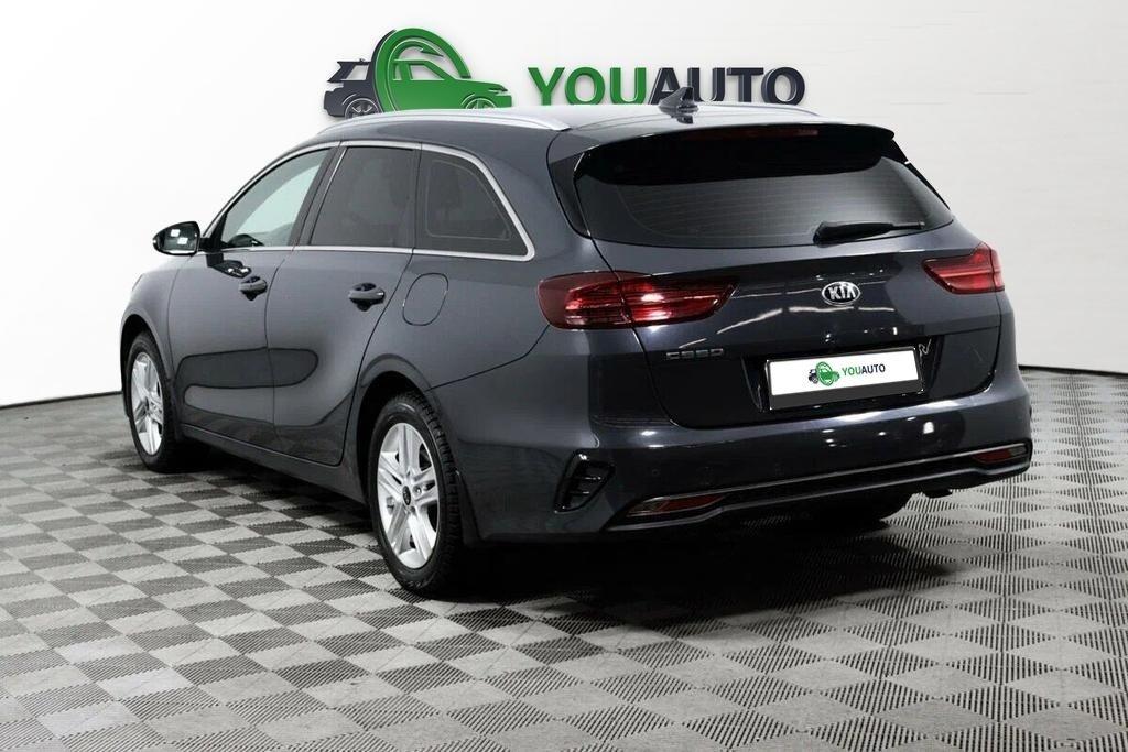 Kia Ceed 2019, черный