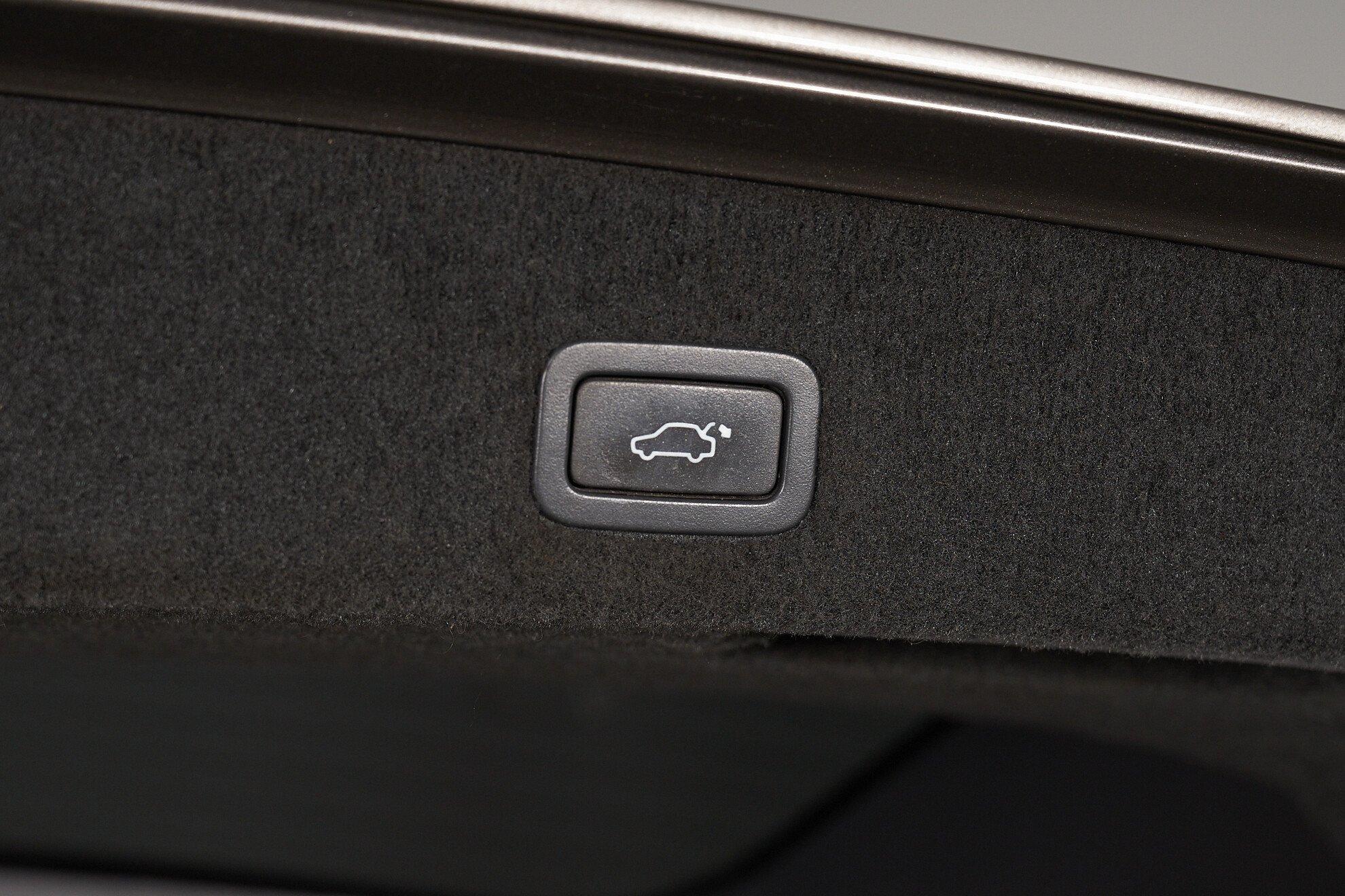 Volvo XC70 2011, коричневый