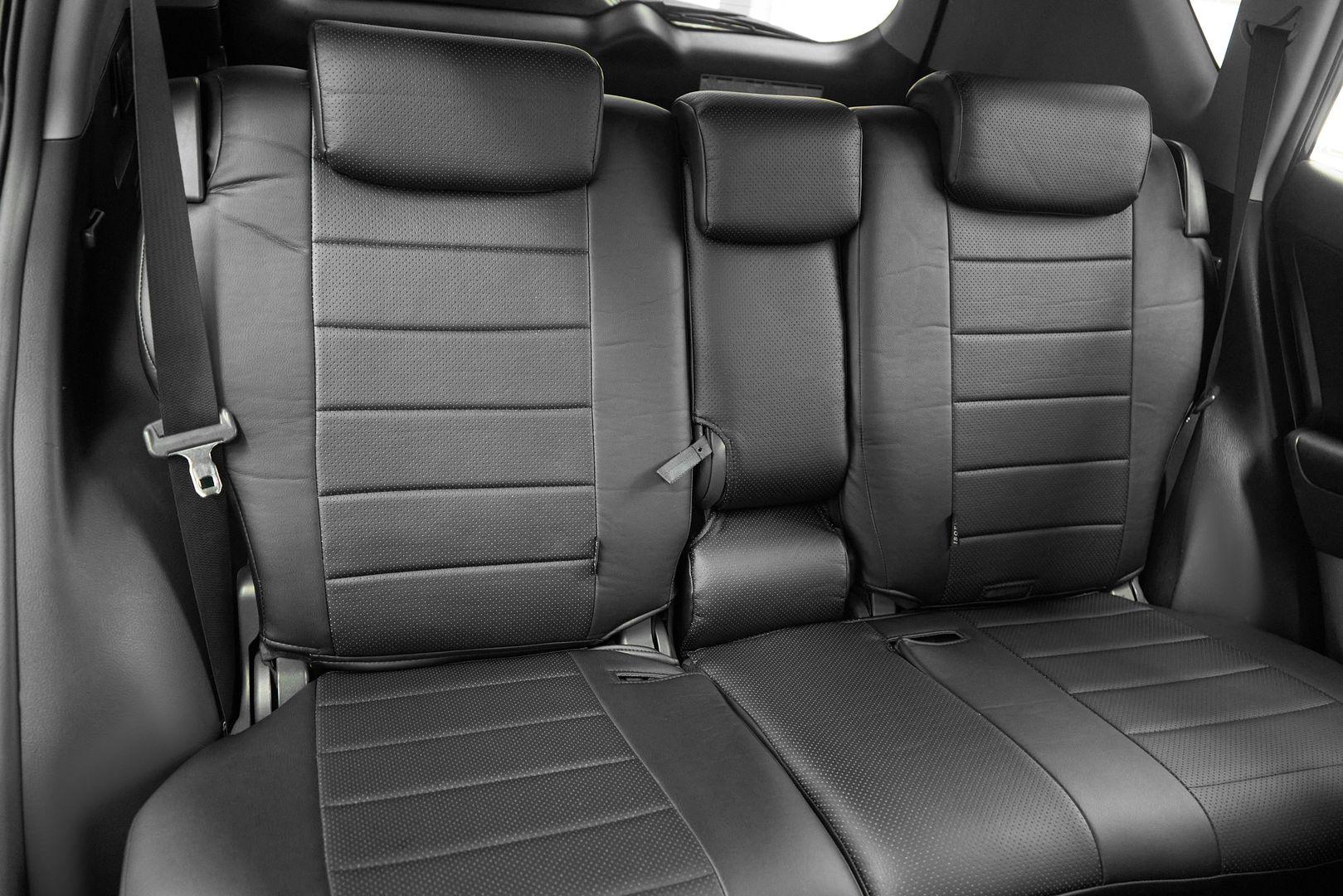 Toyota RAV4 2011, черный