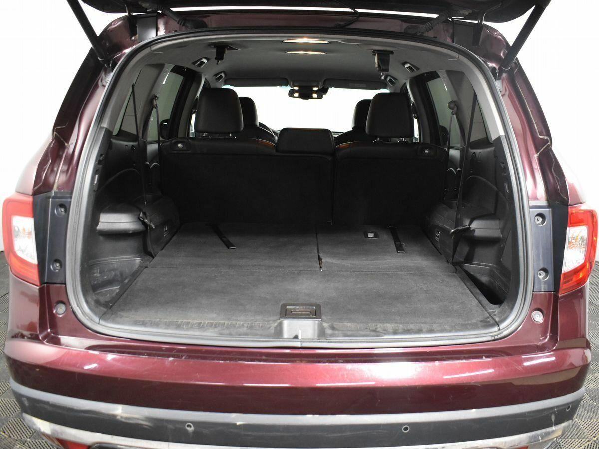 Honda Pilot 2017, красный