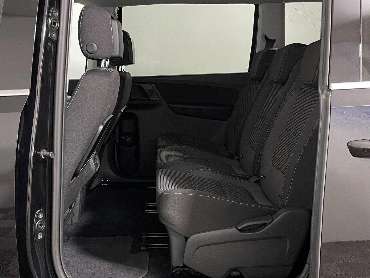 Volkswagen Sharan 2018, черный