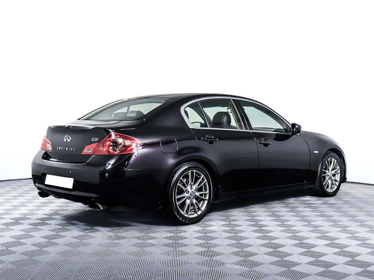 Infiniti G 2012, черный