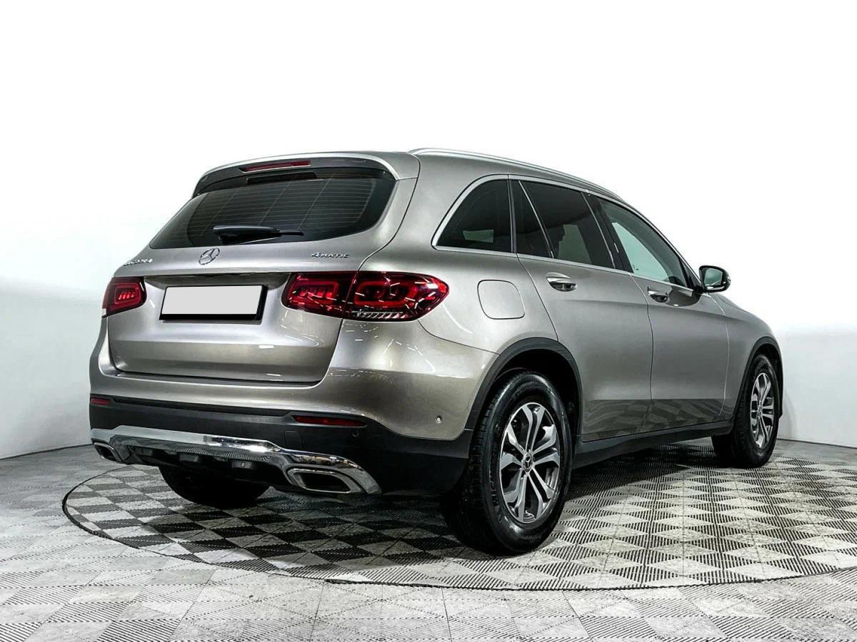 Mercedes-Benz GLC 2021, серый