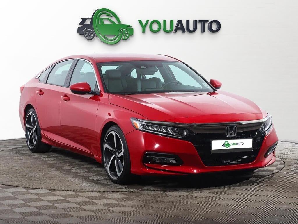 Honda Accord 2018, красный