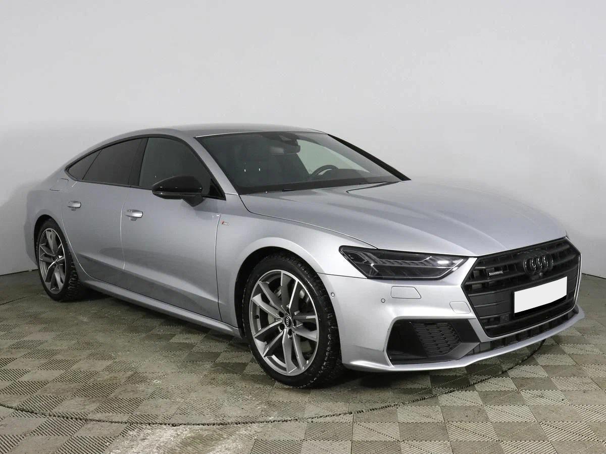 Audi A7 2021, серебряный