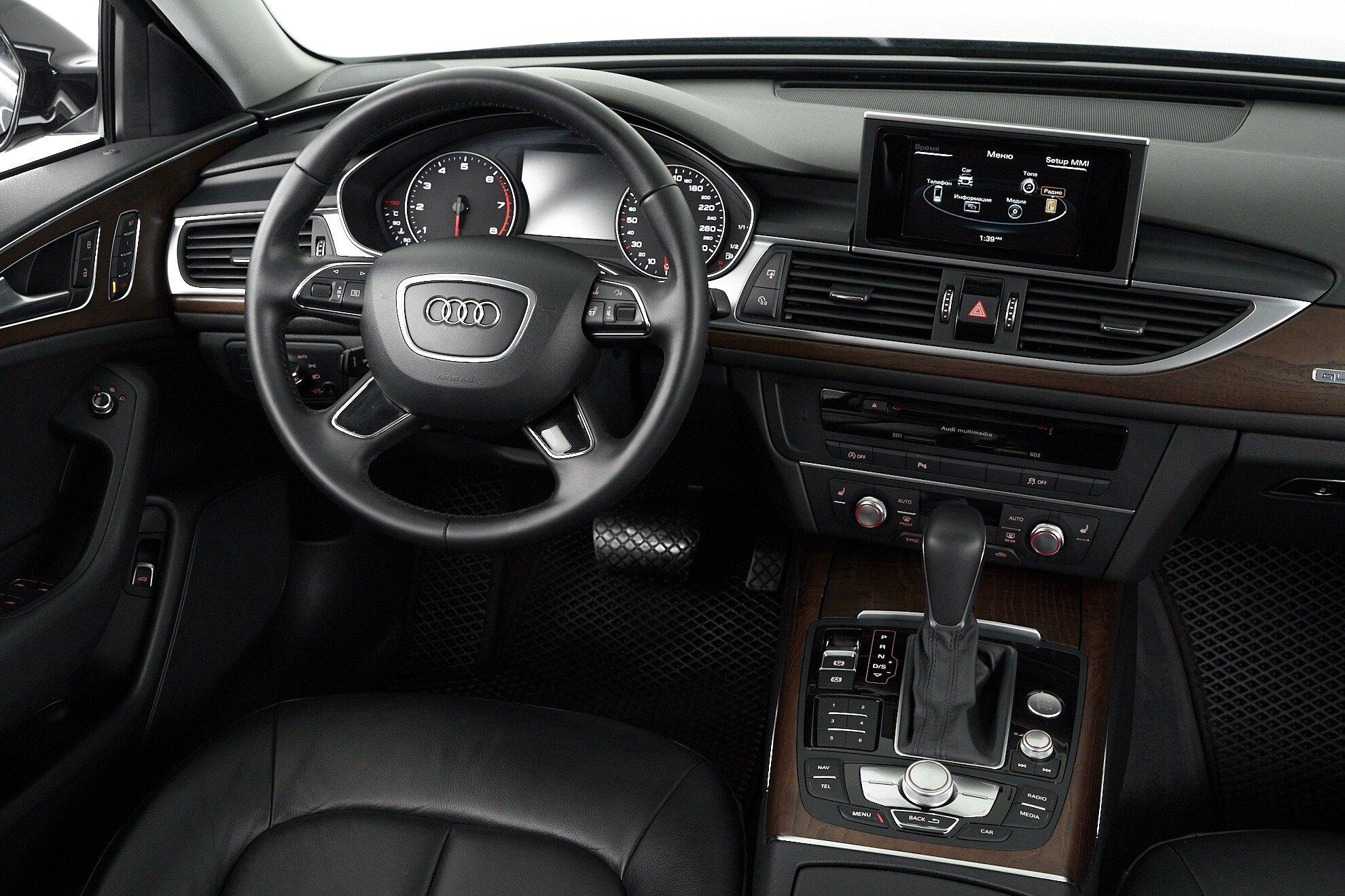 Audi A6 2017, черный