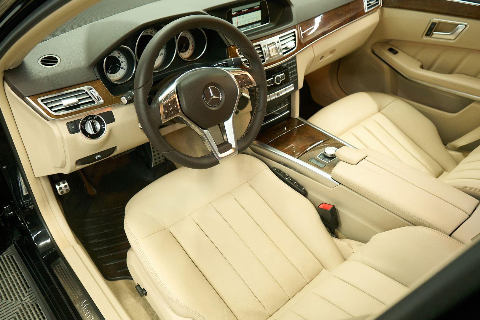 Mercedes-Benz E-Класс 2014, черный