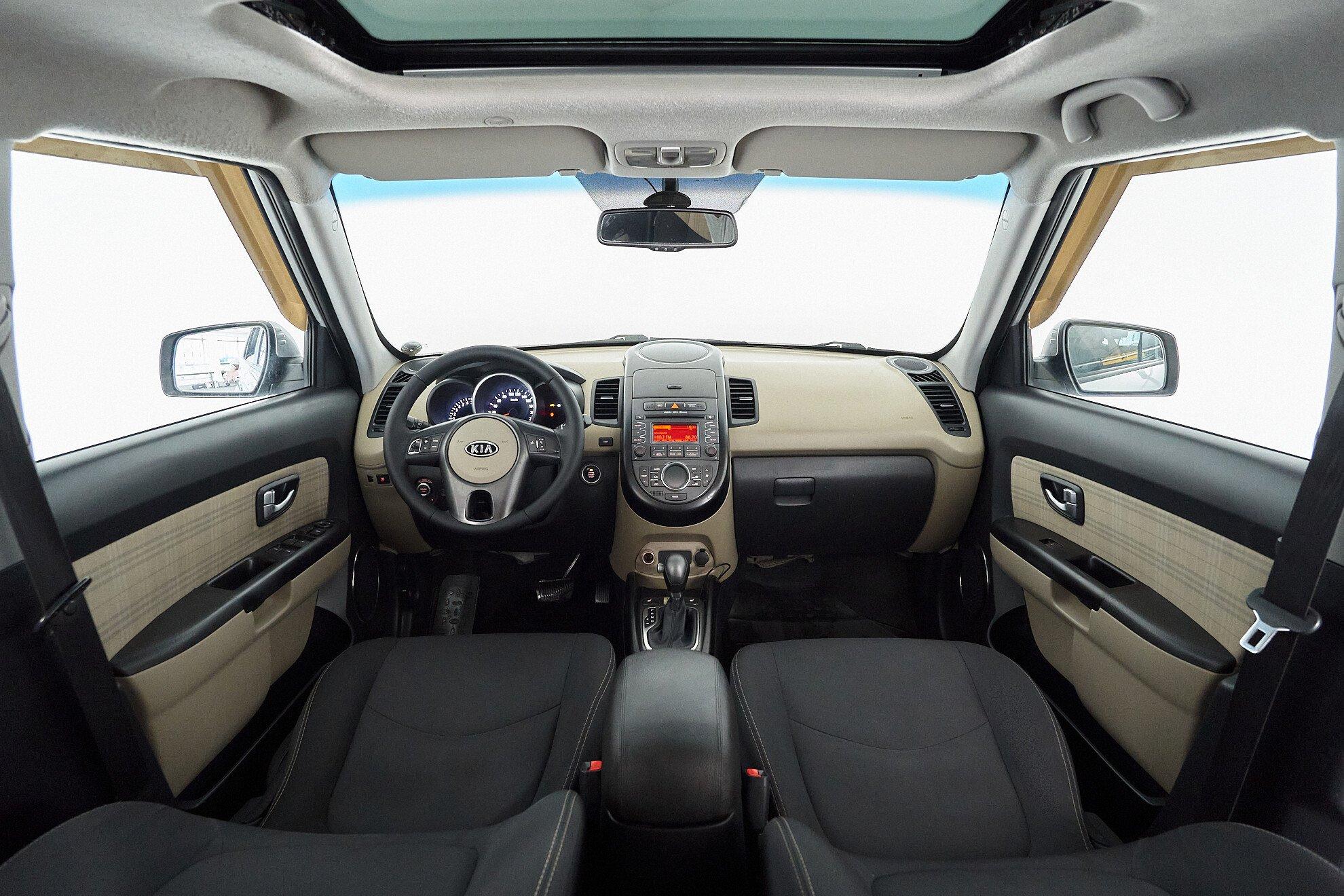 Kia Soul 2012, серебряный
