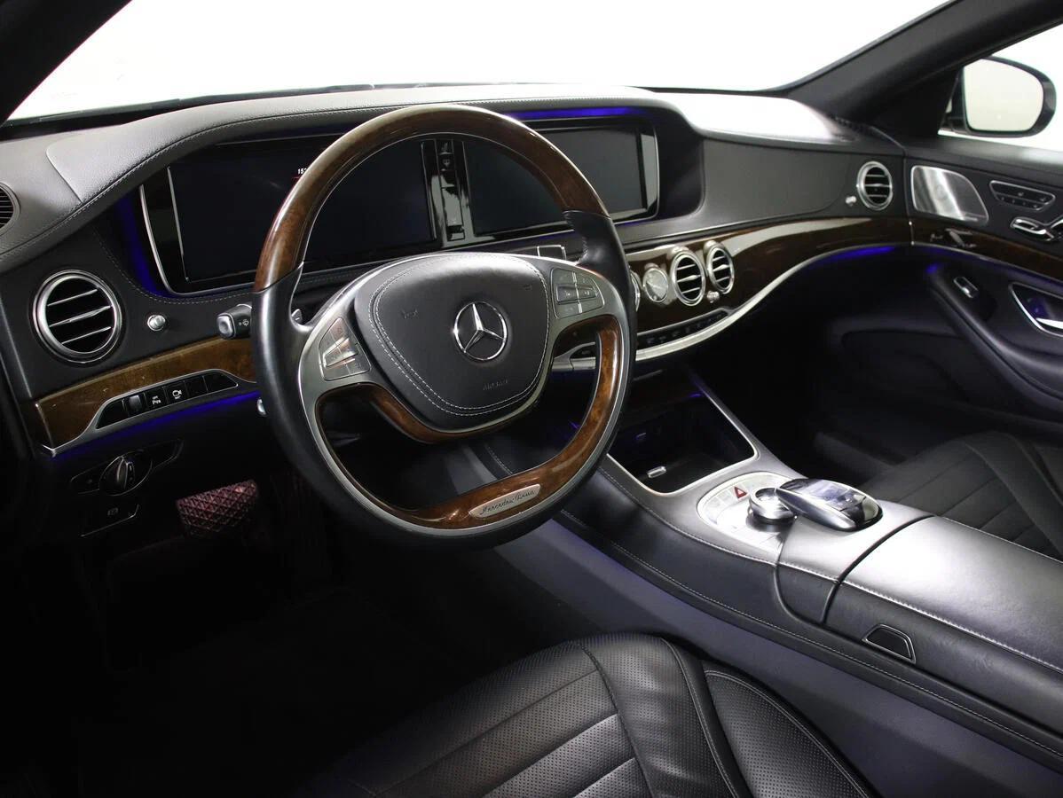Mercedes-Benz S-Класс 2015, белый