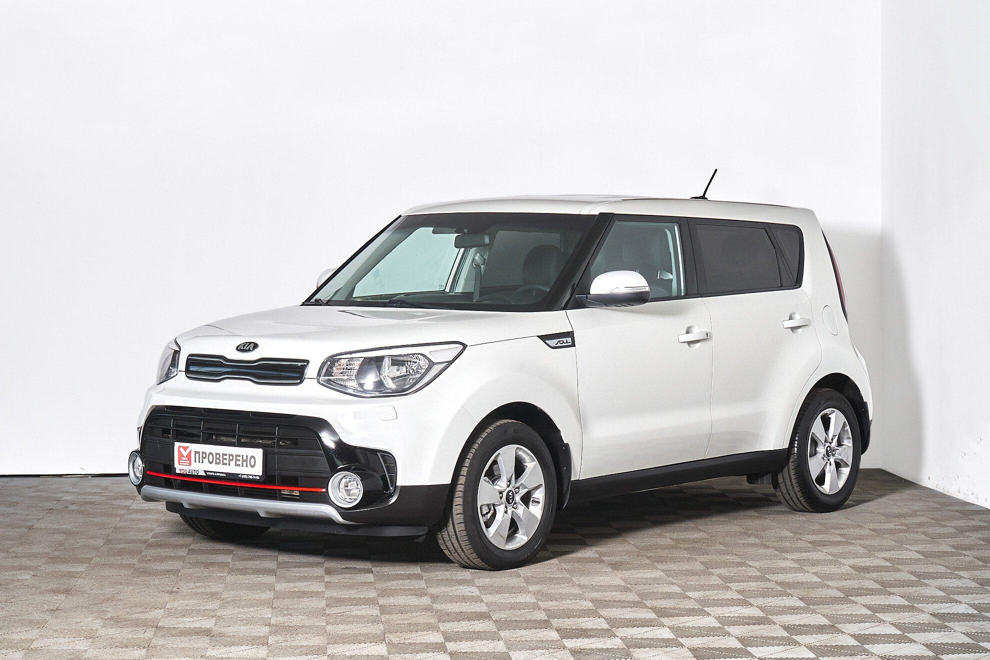 Kia Soul 2018, белый