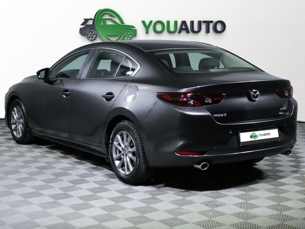 Mazda 3 2019, серый