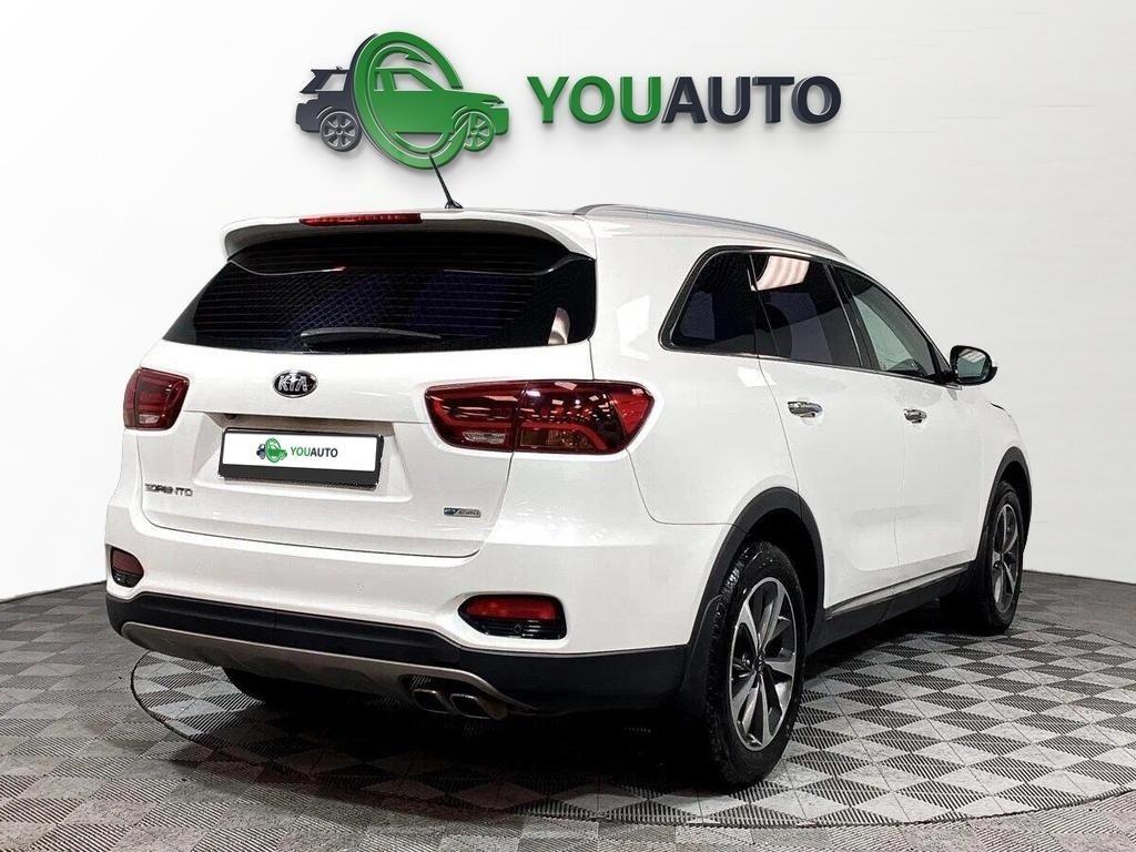 Kia Sorento 2018, белый