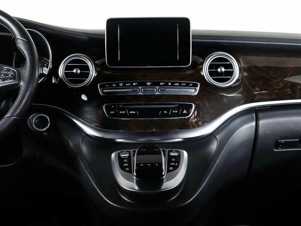 Mercedes-Benz V-Класс 2016, черный