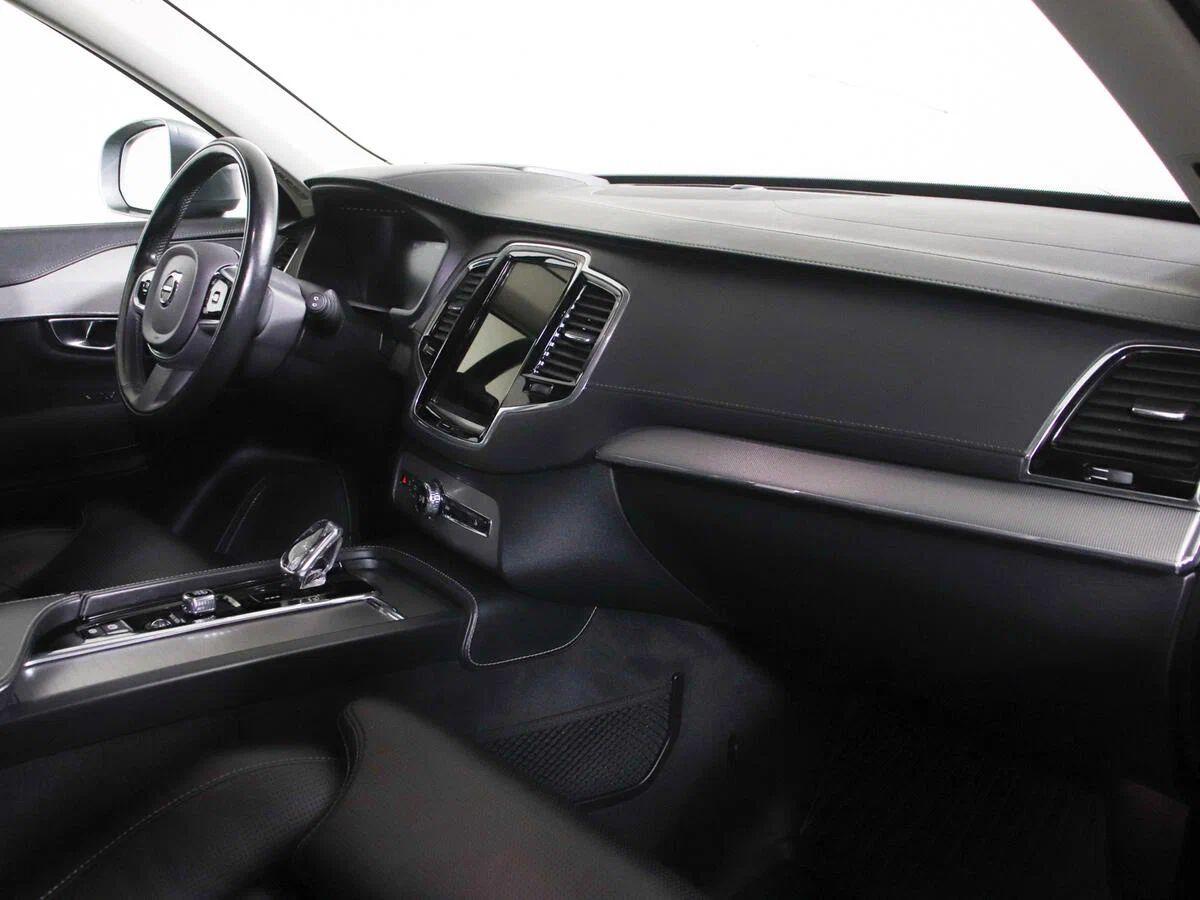 Volvo XC90 2020, серый