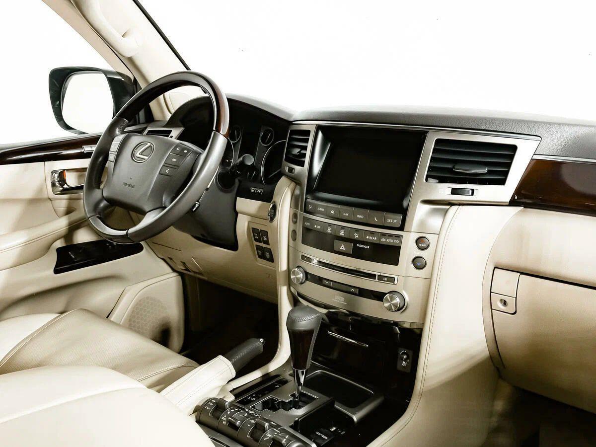 Lexus LX 2013, черный