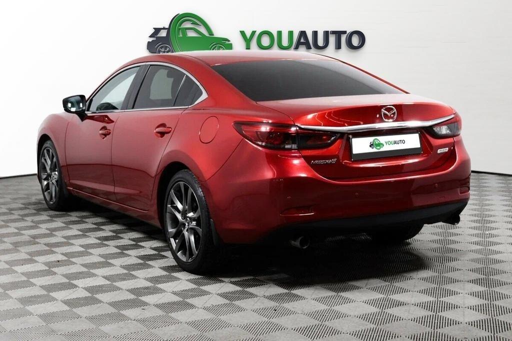 Mazda 6 2018, красный