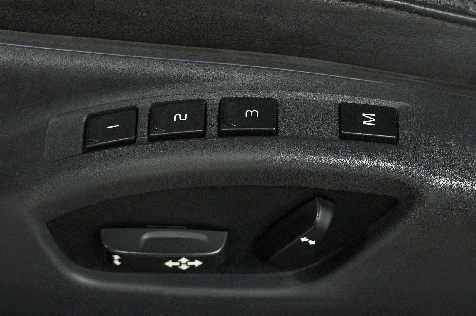 Volvo XC70 2012, коричневый