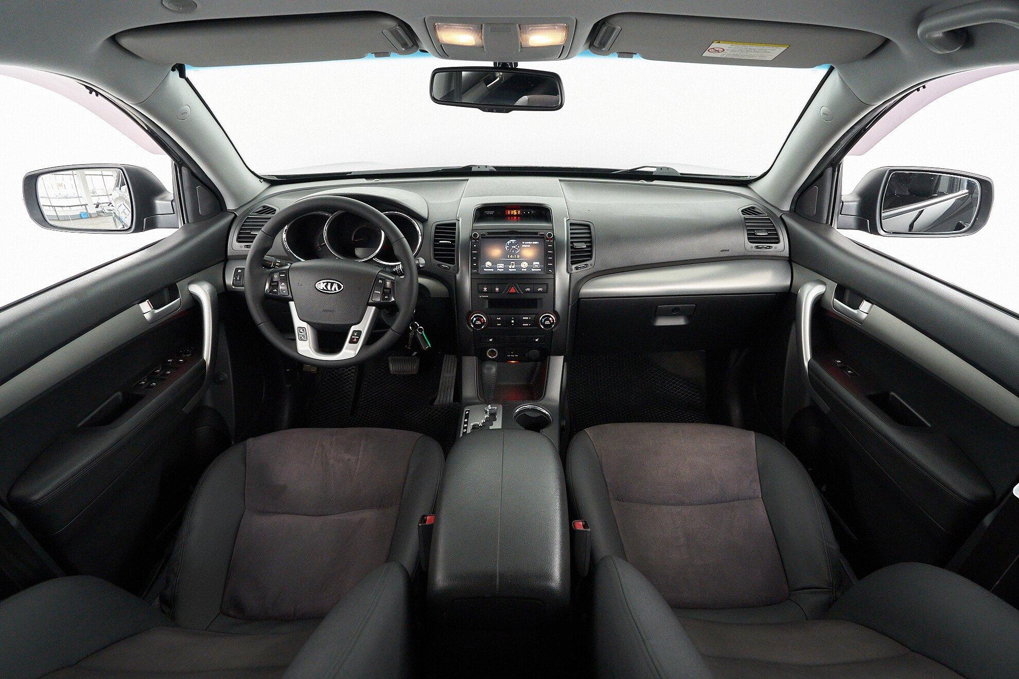 Kia Sorento 2012, черный