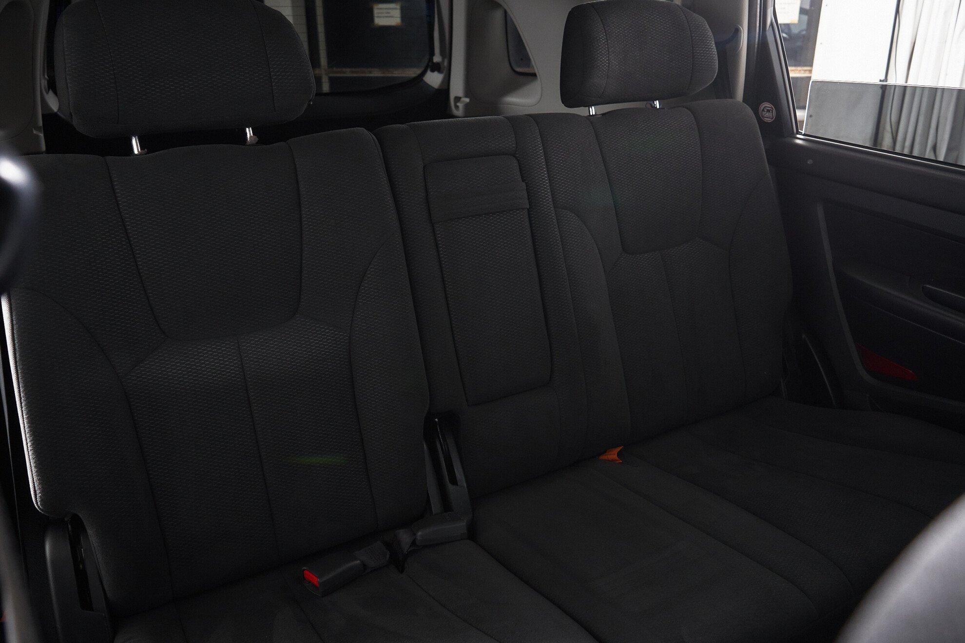 SsangYong Rexton 2011, пурпурный