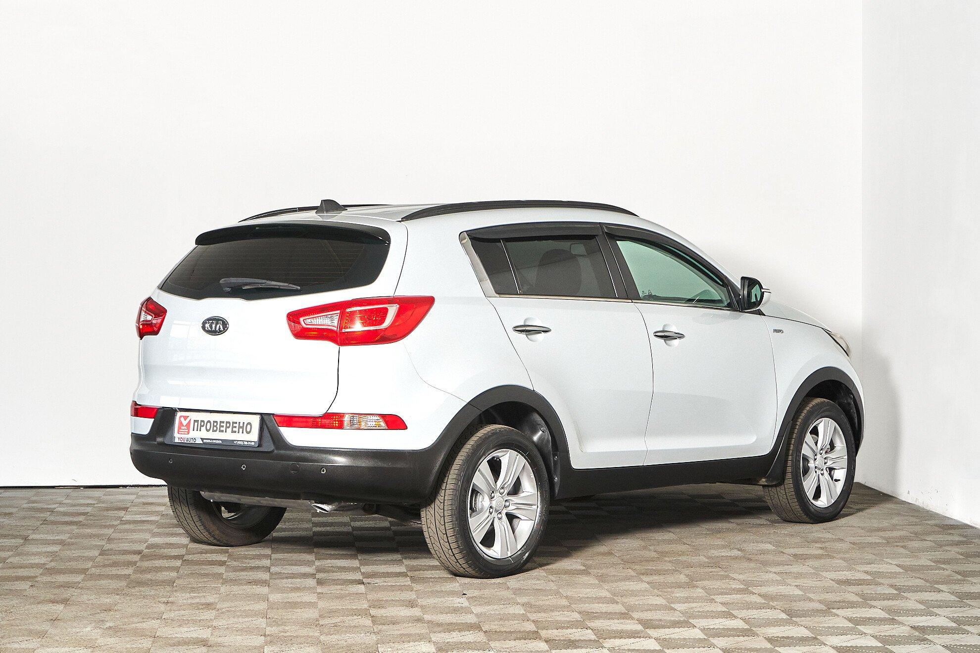 Kia Sportage 2011, белый