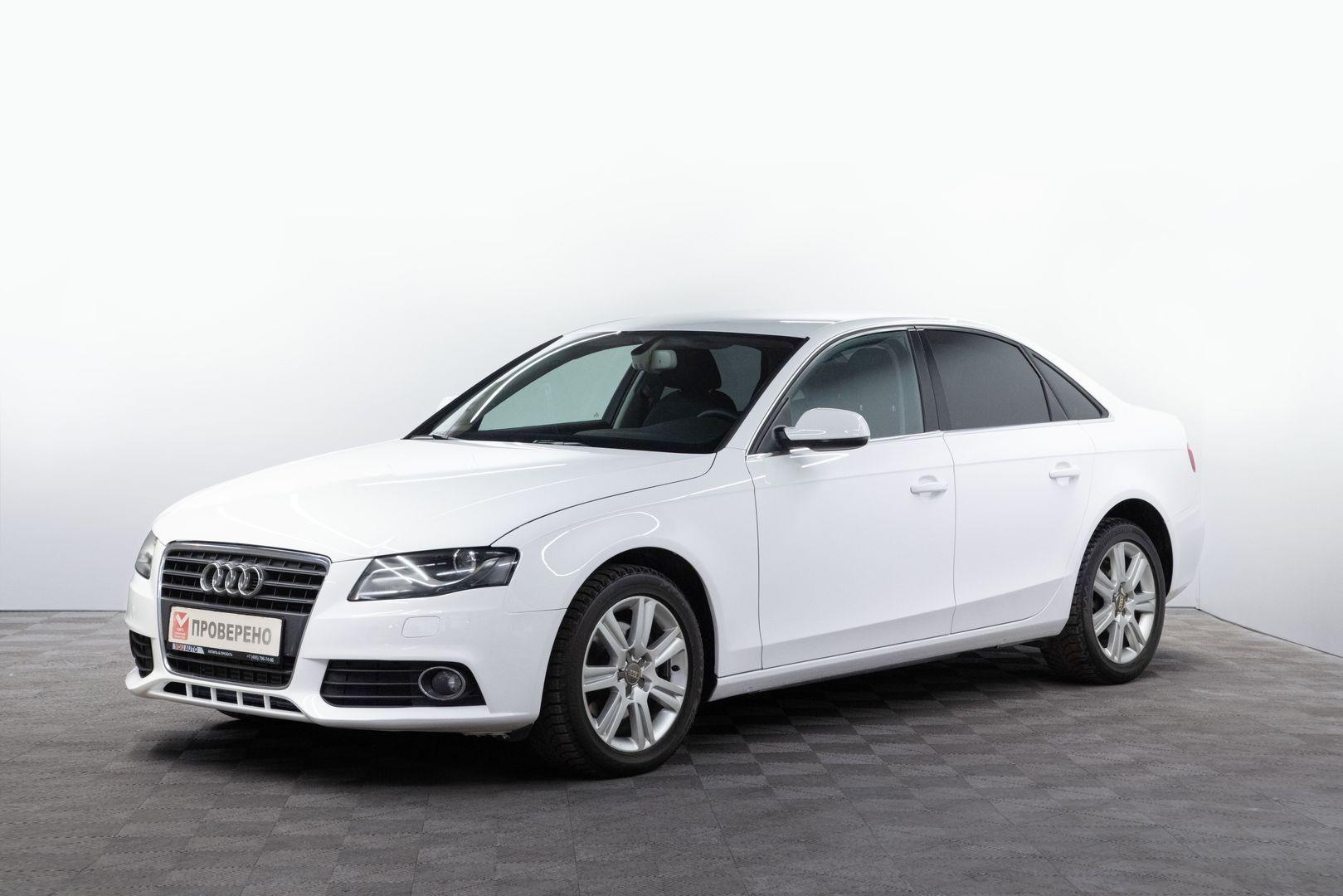 Audi A4 2011, белый