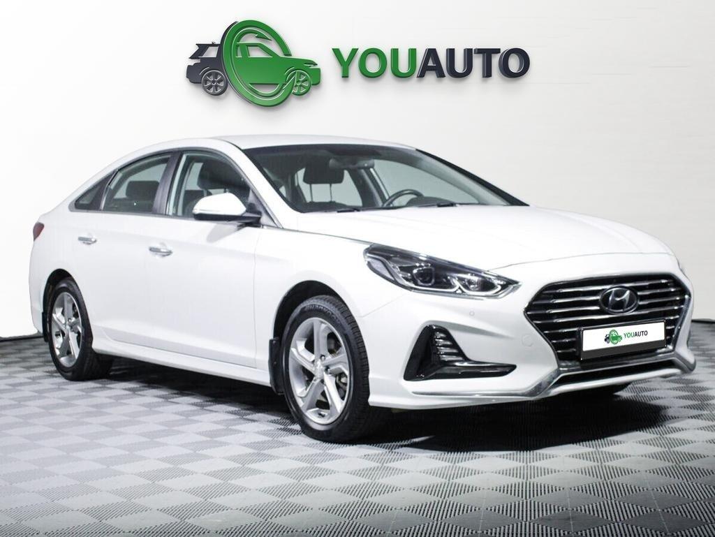 Hyundai Sonata 2019, белый