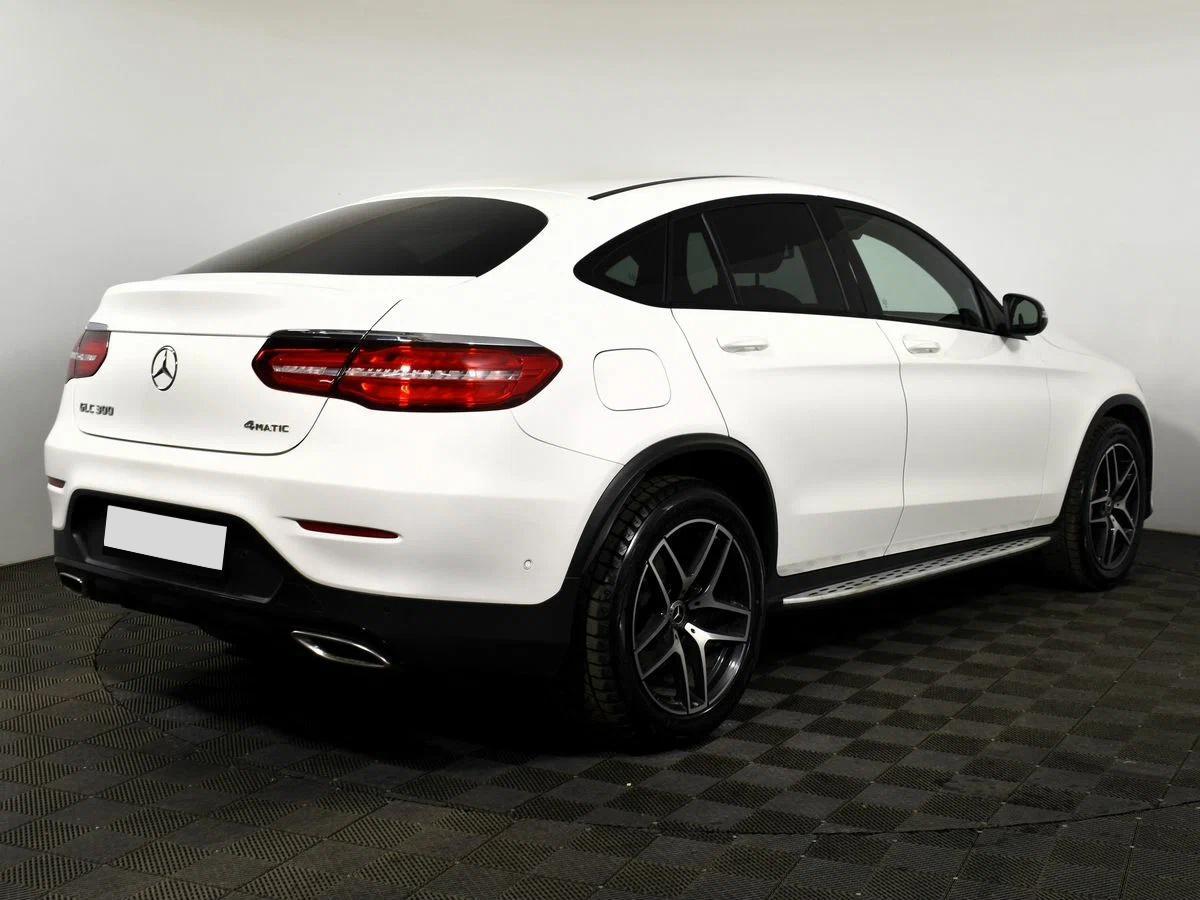 Mercedes-Benz GLC Coupe 2019, белый