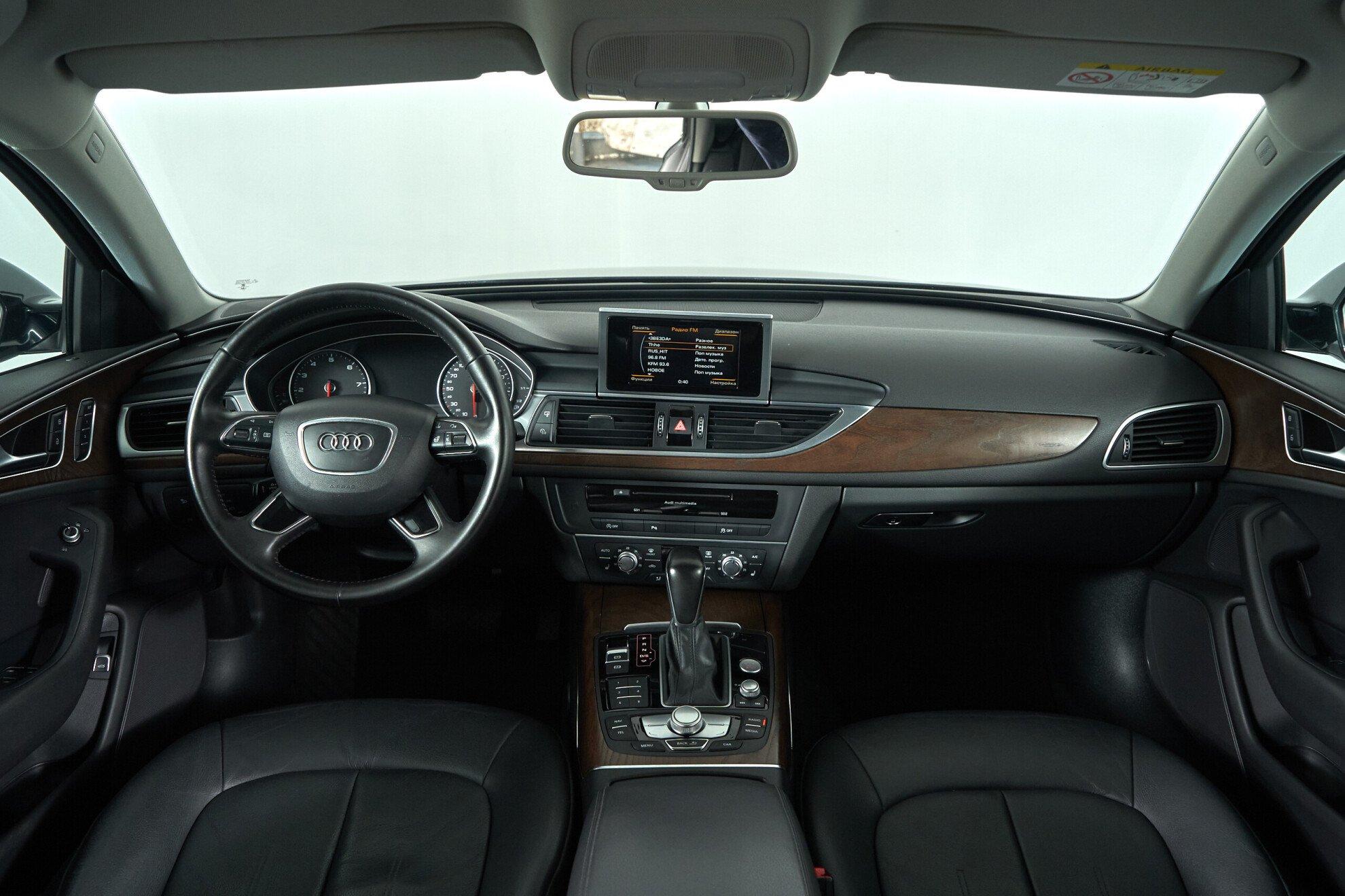 Audi A6 2017, черный