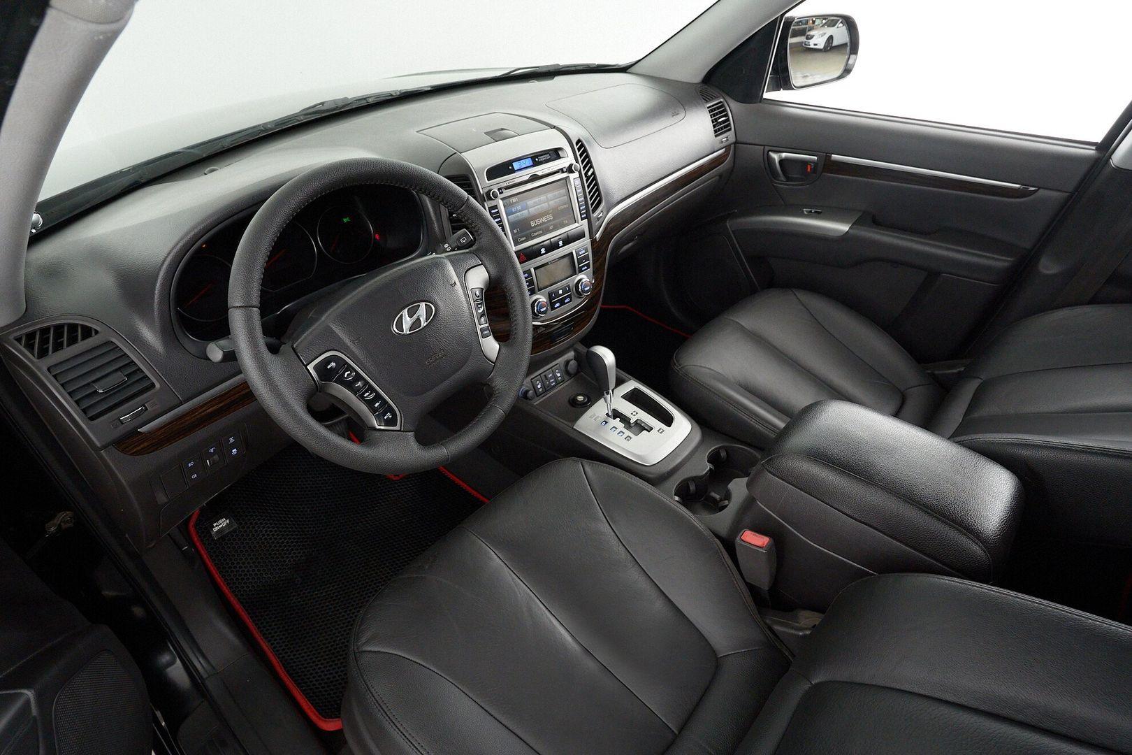 Hyundai Santa Fe 2011, черный