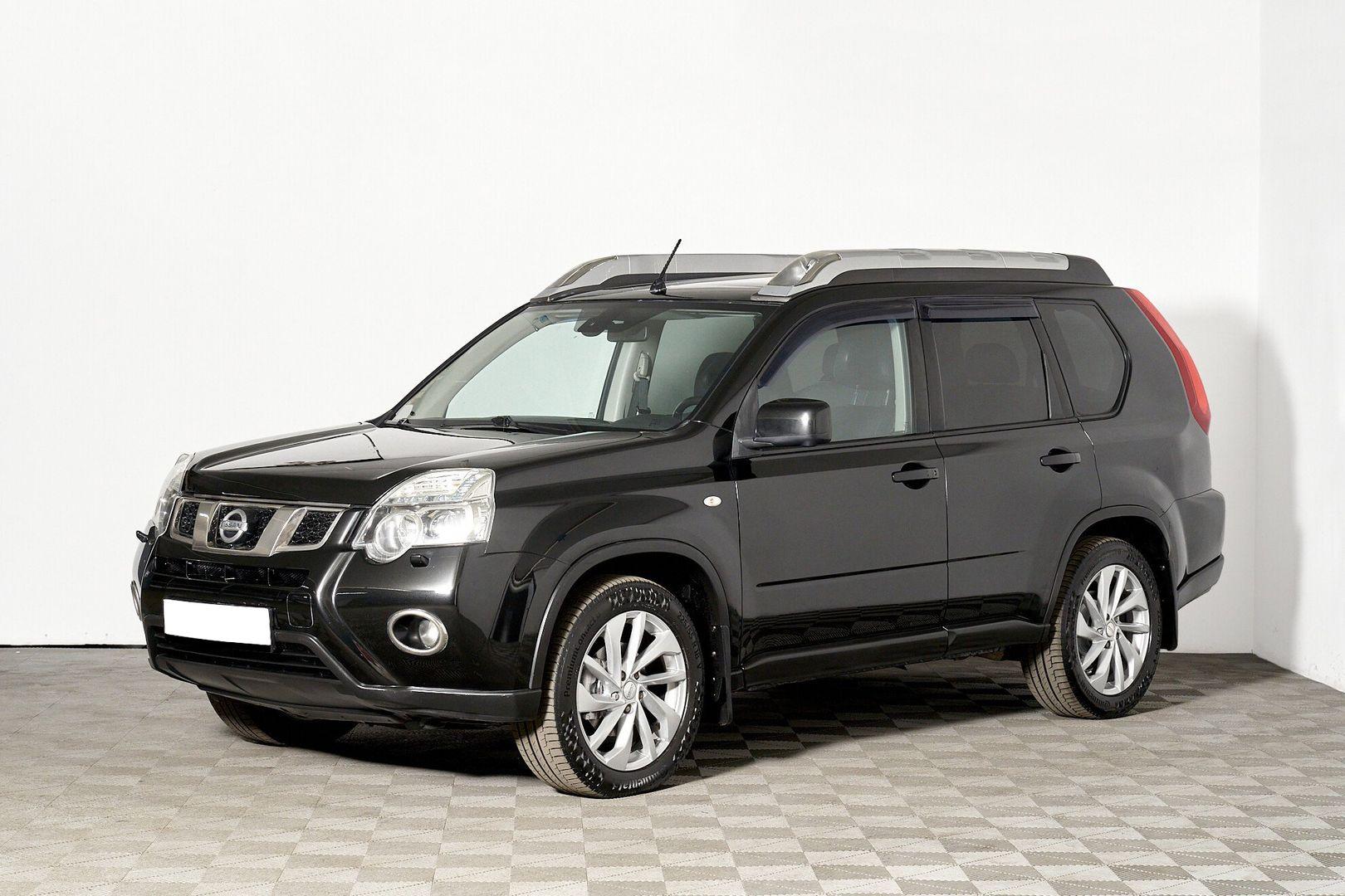 Nissan X-Trail 2013, черный