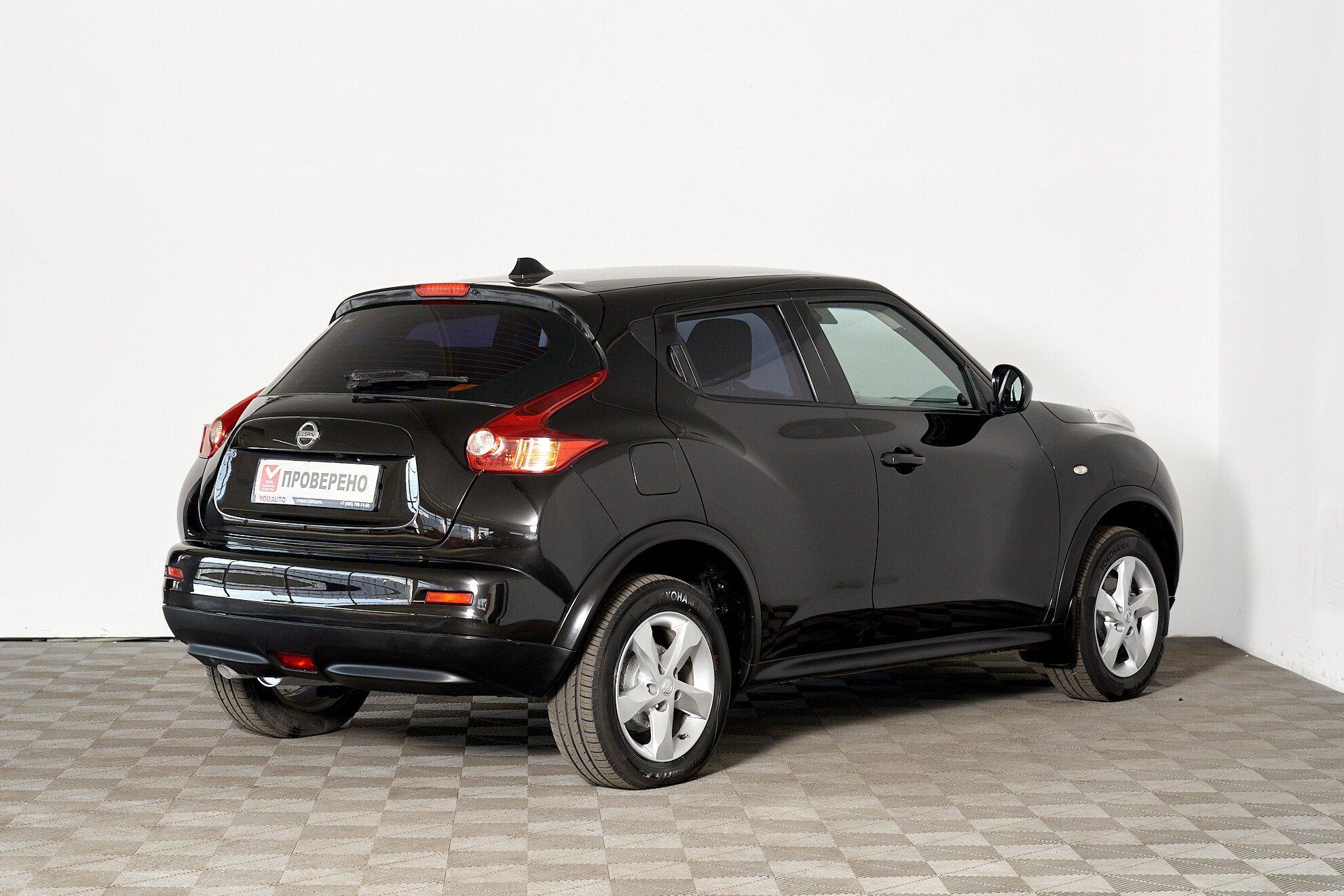 Nissan Juke 2013, черный