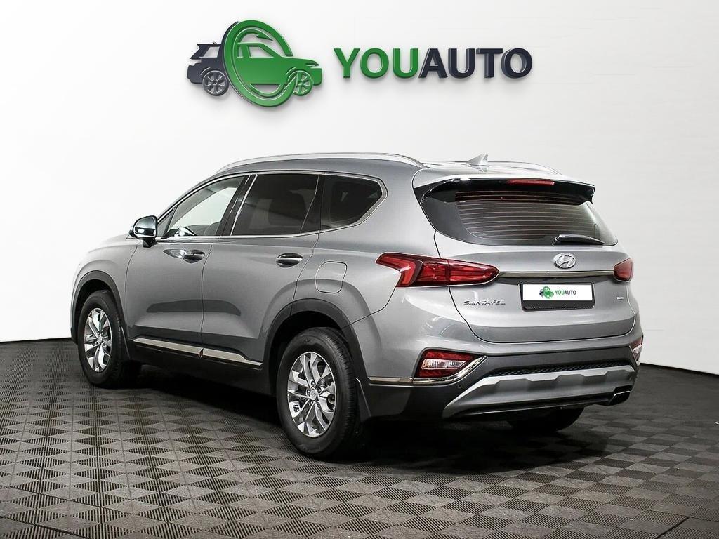 Hyundai Santa Fe 2019, серебряный