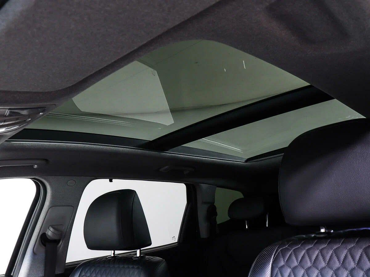 Hyundai Santa Fe 2019, черный