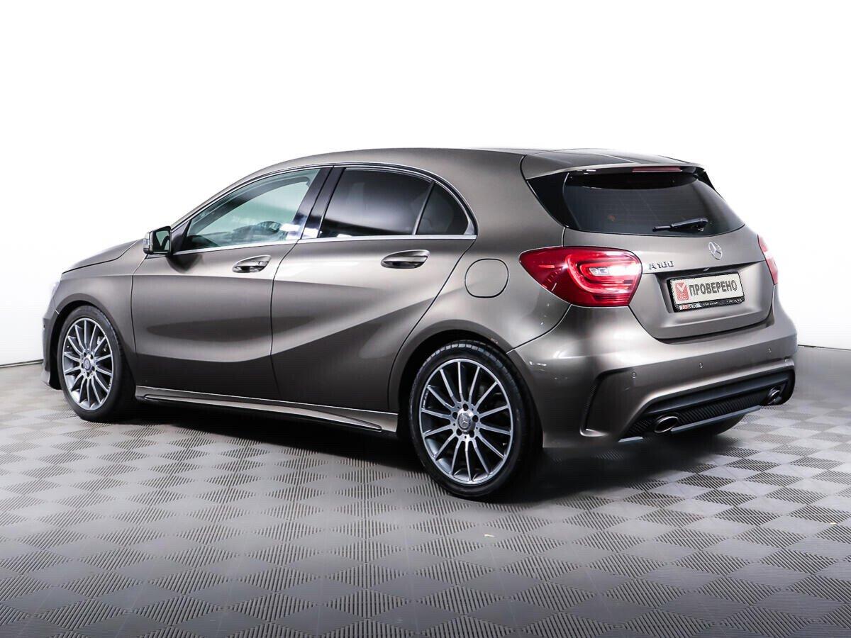 Mercedes-Benz A-Класс 2015, серебряный